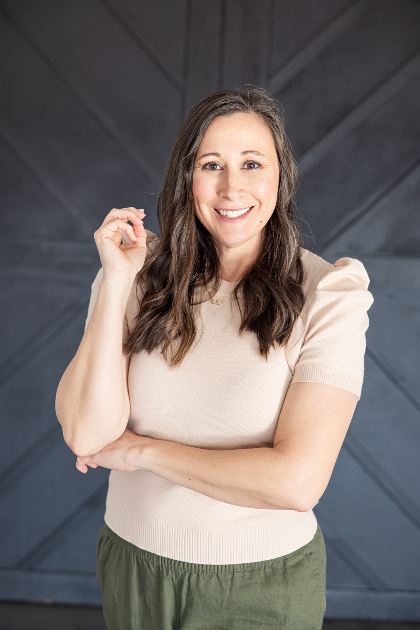 Portrait of Kari England, Natural Health Consultant and Nutrition Therapist, in Piedmont, Oklahoma